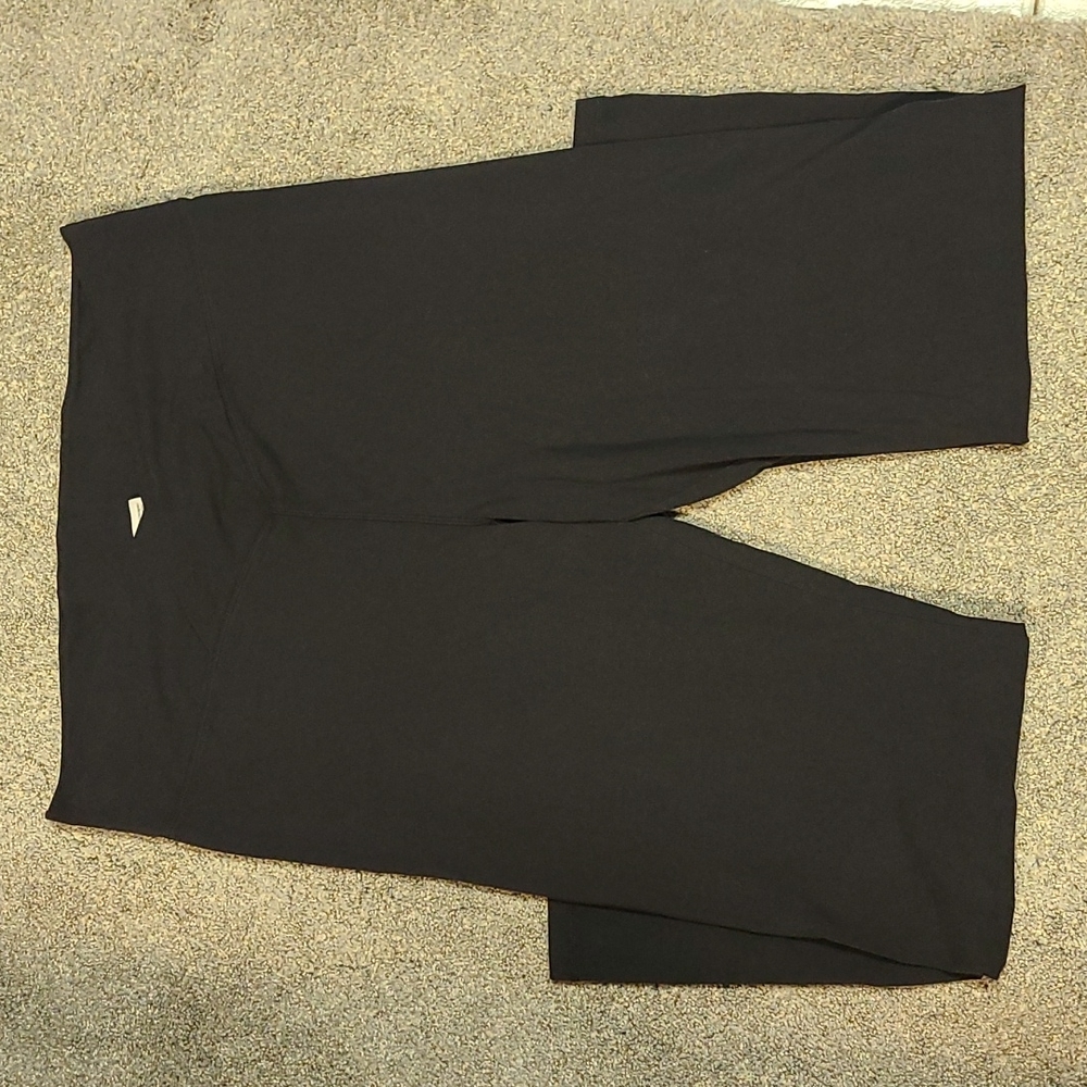 Crossover ankle length flare leggings